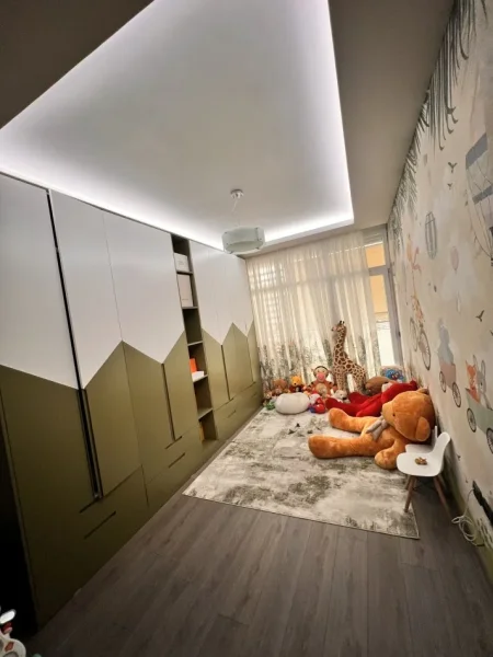 Tirane, shes apartament 3+1+Aneks+Ballkon Kati 7, 156 m² 400.000 € (Tish Daija)