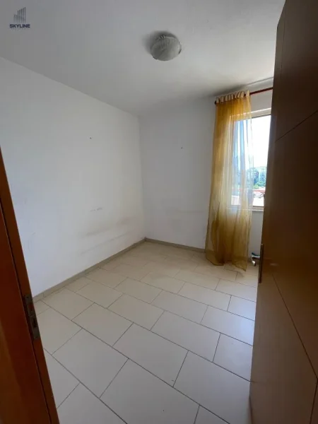 Tirane, shitet apartament 2+1 Kati 7, 110 m²