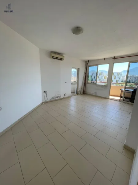 Tirane, shitet apartament 2+1 Kati 7, 110 m²