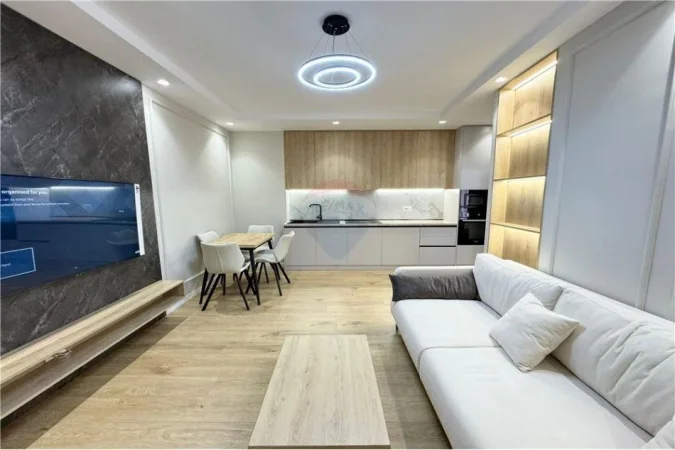 Tirane, shitet apartament 1+1 Kati 3, 64 m² 164.000 € (21 dhjetori)