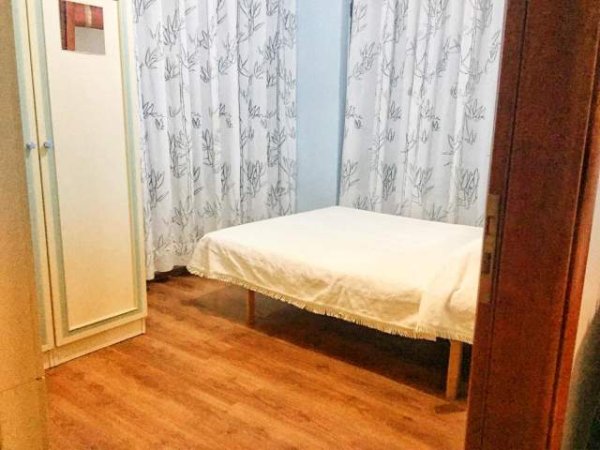 Tirane, jepet me qera apartament 1+1 Kati 1, 40 m² 350 Euro