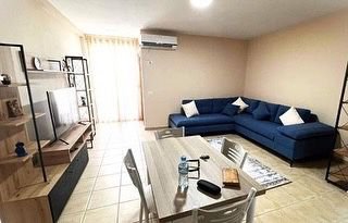 Tirane, jepet me qera apartament 1+1 500 Euro