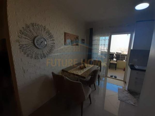 Durres, shitet apartament 2+1+A+BLK Kati 11, 116 m² 98.000 Euro (Shitet, Apartament 2+1+2, Markata, Durres)