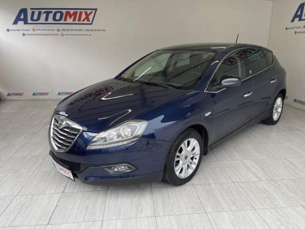 Tirane, shes makine Lancia delta Viti 2013, 5.900 Euro