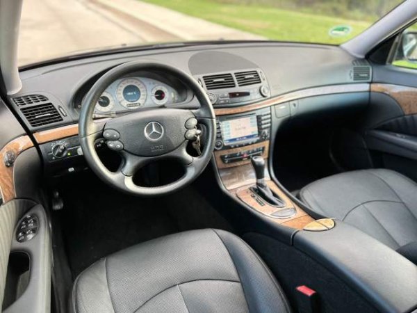 shes Mercedes-Benz MERCEDES E 320 /// EVO - SPORT PACKET Viti 2008,