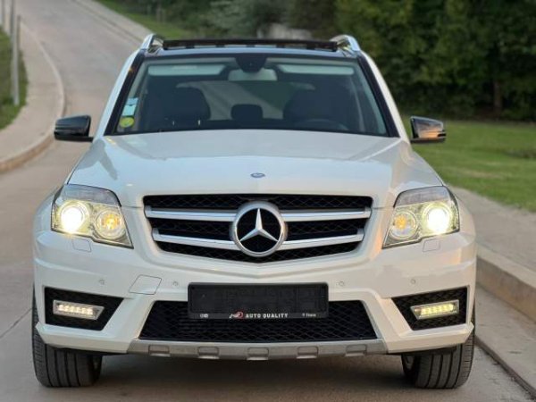 shes Mercedes-Benz MERCEDES GLK 220 - AMG LINE - PANORAMA Viti 2011,