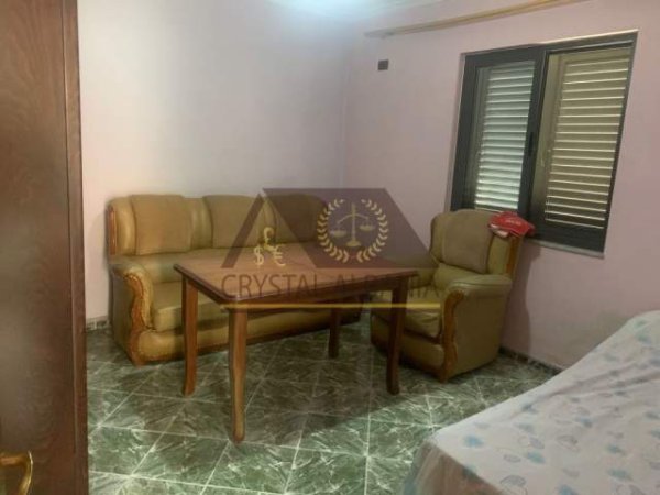 Tirane, jepet me qera apartament 1+1 Kati 0, 90 m² 250 Euro (Rruga Jordan Misja)