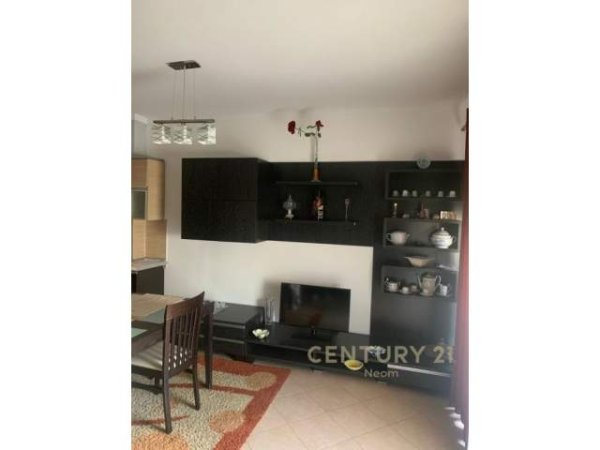 Tirane, jepet me qera apartament 2+1+BLK Kati 3, 91 m² 500 Euro (mbrapa ish UET)