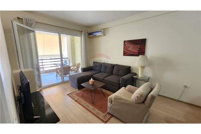 Tirane, jepet me qera apartament 2+1+BLK Kati 7, 96 m² 500 Euro (komuna e parisit)