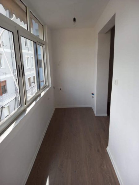 Tirane, shitet apartament 1+1+BLK Kati 5, 44 m² 56.000 Euro (irfan tomini)