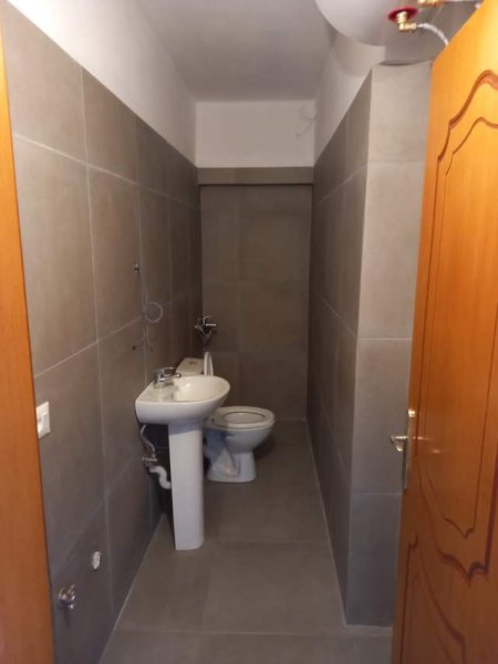 Tirane, shitet apartament 1+1+BLK Kati 5, 44 m² 56.000 Euro (irfan tomini)