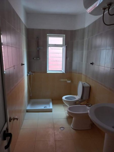 Tirane, shitet apartament 1+1+BLK Kati 5, 56 m² 66.000 Euro (irfan tomini)