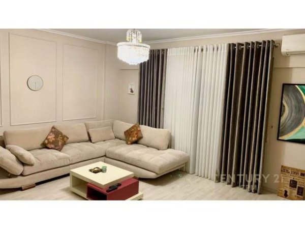 Tirane, shitet apartament 3+1+BLK Kati 3, 130 m² 170.000 Euro (kodra e diellit)