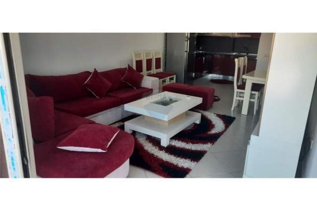 Tirane, jepet me qera apartament 2+1 Kati 5, 123 m² 400 Euro (Kompleksi Green City)
