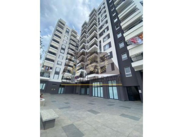 Tirane, jepet me qera apartament 1+1+BLK Kati 3, 75 m² 400 Euro