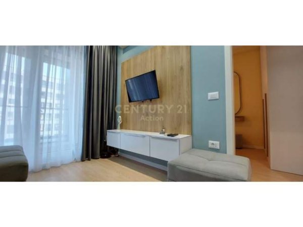 Tirane, jepet me qera apartament 1+1 Kati 8, 69 m² 500 Euro (21 Dhjetori)