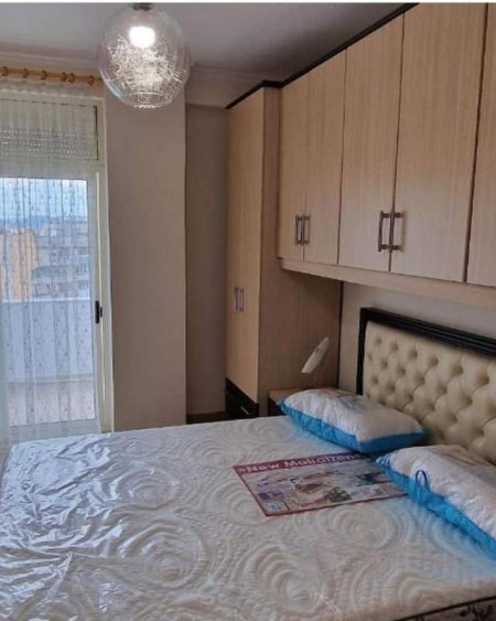 Apartament 1+1 me qira, Qender  Tirane!!