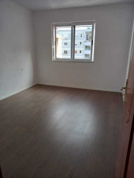 Tirane, shitet apartament 1+1+BLK Kati 5, 56 m² 66.000 Euro (irfan tomini)