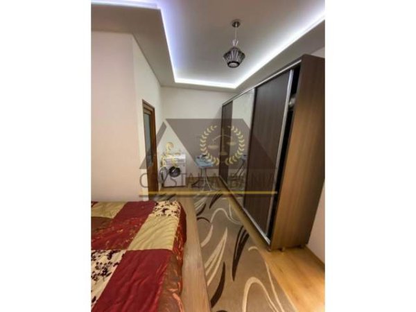 Tirane, jepet me qera apartament 1+1+BLK Kati 2, 70 m² 350 Euro (Vilat Amerikane)