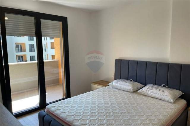 Tirane, jepet me qera apartament 1+1 Kati 7, 66 m² 400 Euro (Kompleksi Zirkon)