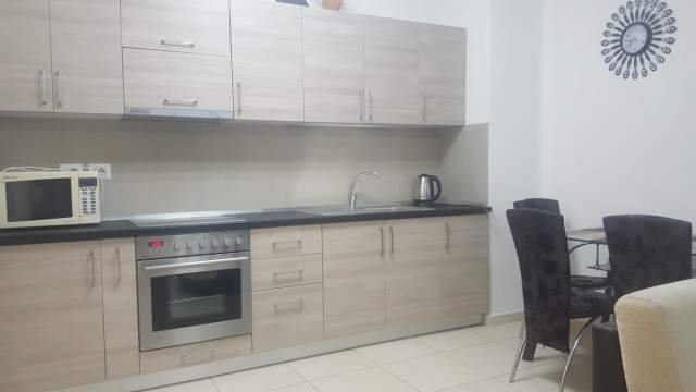 Tirane, jepet me qera apartament 2+1+BLK Kati 7, 112 m² 450 Euro (kavajes)