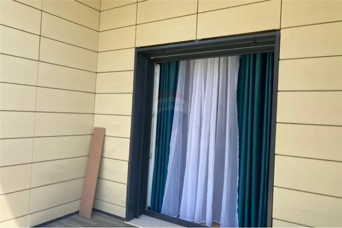 Tirane, jepet me qera 2+1 Kati 0, 93 m² 600 € (JEPET APARTAMENT ME QIRA TEK KODRA E DIELLIT)