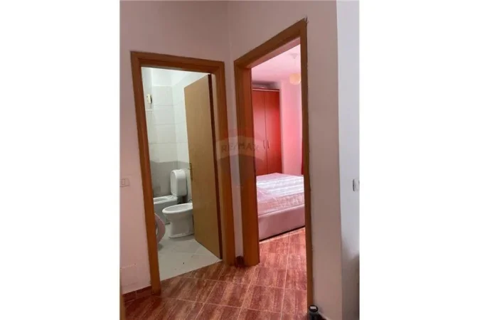 Tirane, jepet me qera apartament Kati 8, 72 m² 400 € 