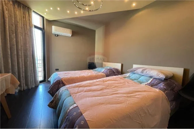 Tirane, jepet me qera 2+1+Ballkon , 850 € (Kopshti Zoologjik)