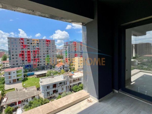 Tirane, shitet apartament 2+1+Ballkon Kati 6, 112 m² 162.000 € (Unaza e Re)