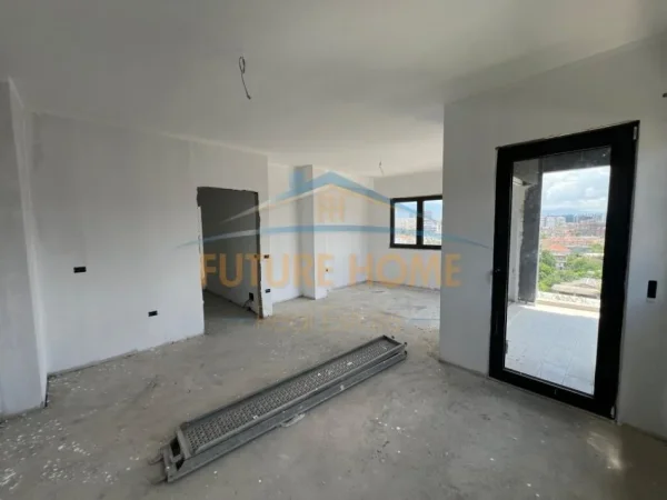 Tirane, shitet apartament 2+1+Ballkon Kati 6, 112 m² 162.000 € (Unaza e Re)