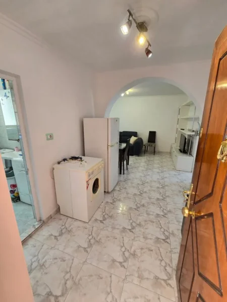 Tirane, shitet apartament 1+1+Aneks+Ballkon Kati 3, 50 m² 88.000 € (Hoxha Tahsim)