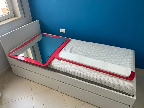 Tirane, jepet me qera apartament 2+1+Ballkon Kati 6, 103 m² 500 € (Brryli)