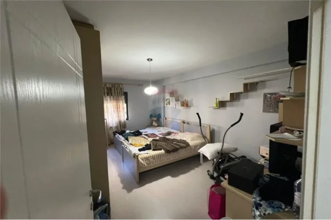 Tirane, shitet apartament 2+1 Kati 4, 108 m² 230.000 € (Apartament 2+1 ne shitje te Komuna e Parisit)