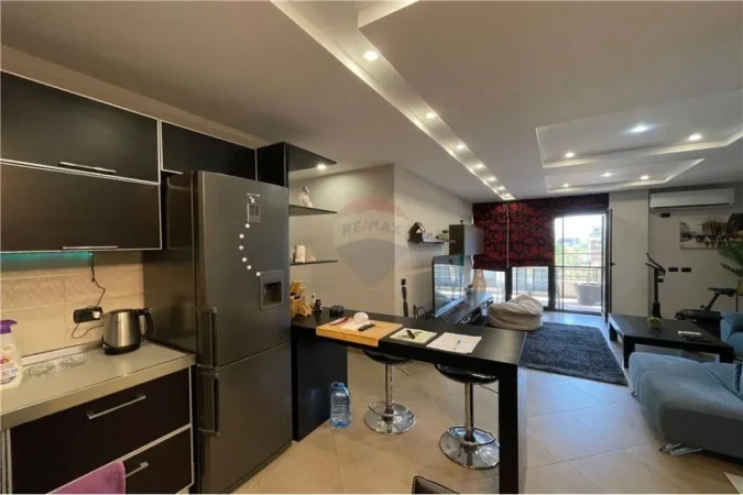 Tirane, jepet me qera apartament 2+1 Kati 4, 112 m² 850 € (Kopshti Zoologjik)