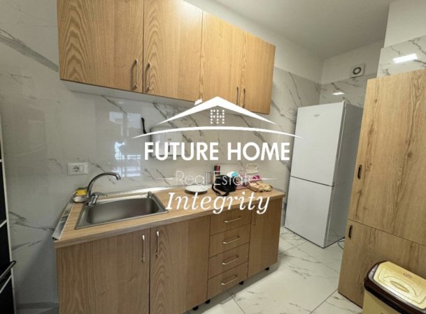 Tirane, jepet me qera ambjent biznesi Kati 4, 175 m² 2.000 € (Rruga Gjeneral Nikols, përball Park Gate)