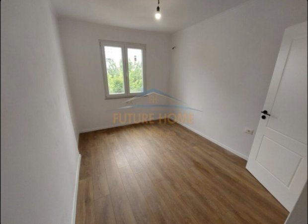 Tirane, shitet apartament 2+1 Kati 3, 58 m² 127.000 € (Mine Peza, përball Harry Fultz)