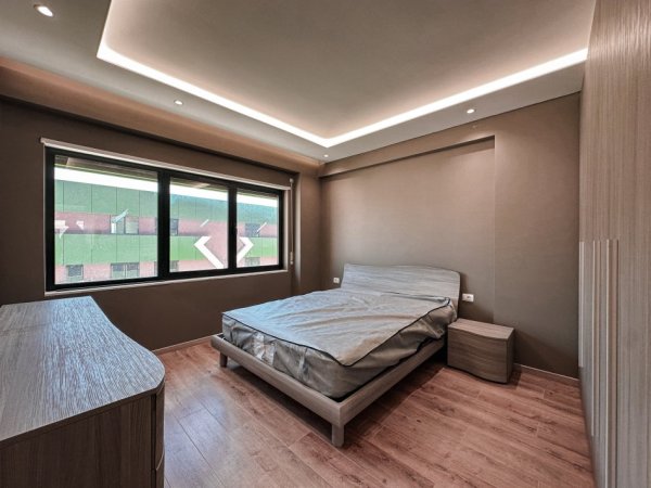 Tirane, shitet apartament 3+1 Kati 6, 153 m² 299.000 € (Kodra e Diellit)
