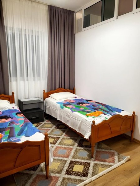 Durres, jepet me qera apartament ne plazh 2+1+Ballkon Kati 3, 75 m² 85 € (Shkembi i Kavajes)