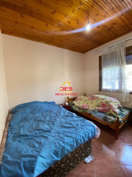 Vlore, shitet shtepi Kati 2, 145.000 € (Topana)