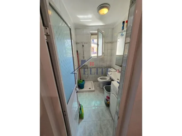 Tirane, shitet apartament 1+1+Ballkon Kati 3, 50 m² 88.000 € (Hoxha Tahsim)