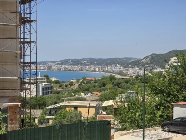 Vlore, shitet apartament 1+1+Aneks+Ballkon , 100 m² 130.000 € (Dhimiter Konomi)
