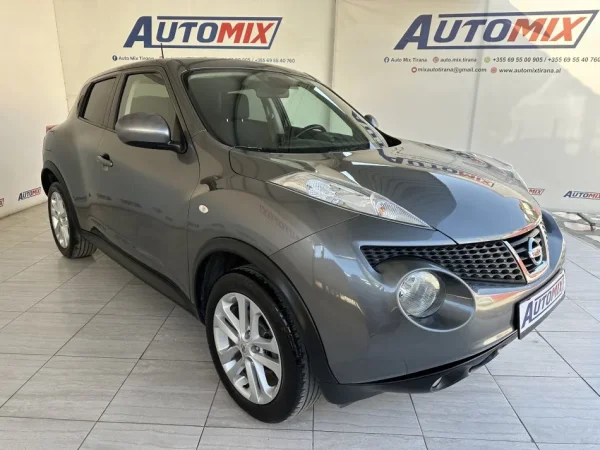Tirane, shes makine NISSAN JUKE Nafte, gri e erret manuale Klima 222.000 km 6.900 €