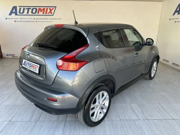Tirane, shes makine NISSAN JUKE Nafte, gri e erret manuale Klima 222.000 km 6.900 €