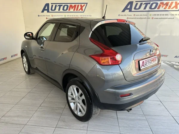 Tirane, shes makine NISSAN JUKE Nafte, gri e erret manuale Klima 222.000 km 6.900 €