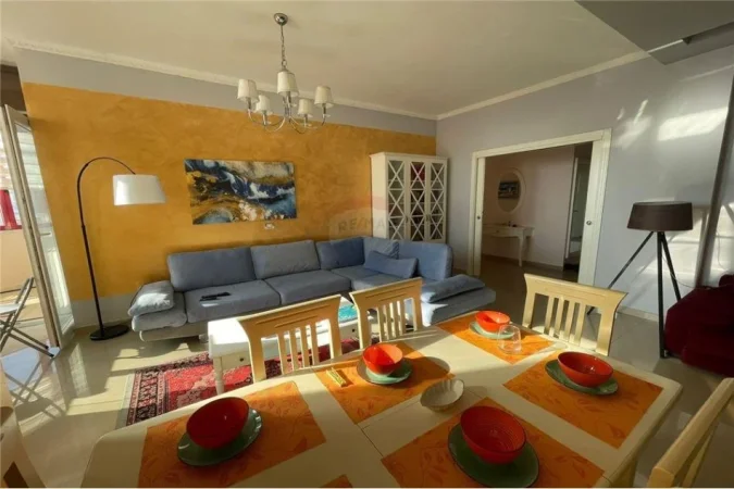 Durres, shitet apartament 2+1+Ballkon Kati 8, 125 m² 245.000 € (Durres)