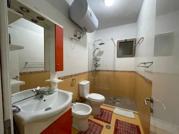 Tirane, jepet me qera apartament 2+1+Aneks Kati 5, 100 m² 550 € (Rruga Sokrat Miho)