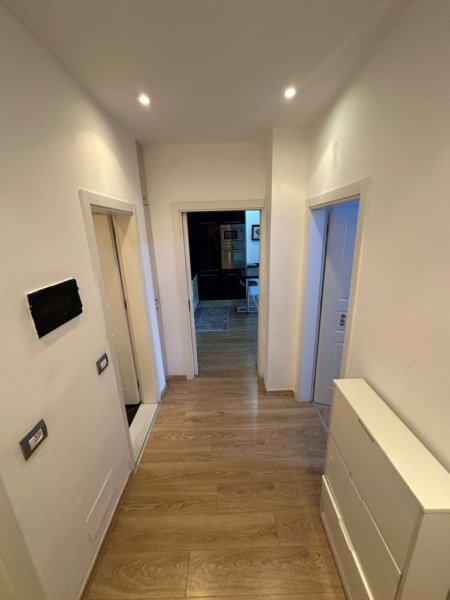 Tirane, jepet me qera 2+1 Kati 6, 96 m² 550 € (Materniteti i Ri)