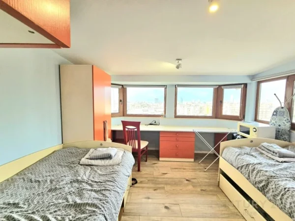 Tirane, shitet apartament 2+1 Kati 11, 89 m² 200.000 € (Komuna e Parisit)