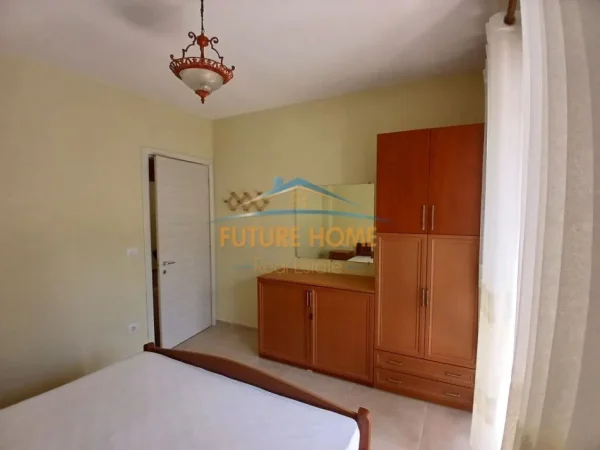 Tirane, jepet me qera apartament 1+1+Ballkon , 65 m² 350 € (ali demi)