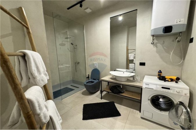 Durres, shitet apartament 2+1 Kati 1, 73 m² 250.000 € (Qerret)